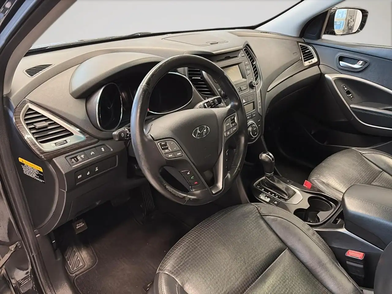 Hyundai SANTA FE снимка Hyundai SANTA FE
