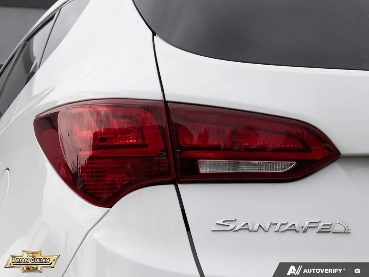Hyundai SANTA FE снимка Hyundai SANTA FE