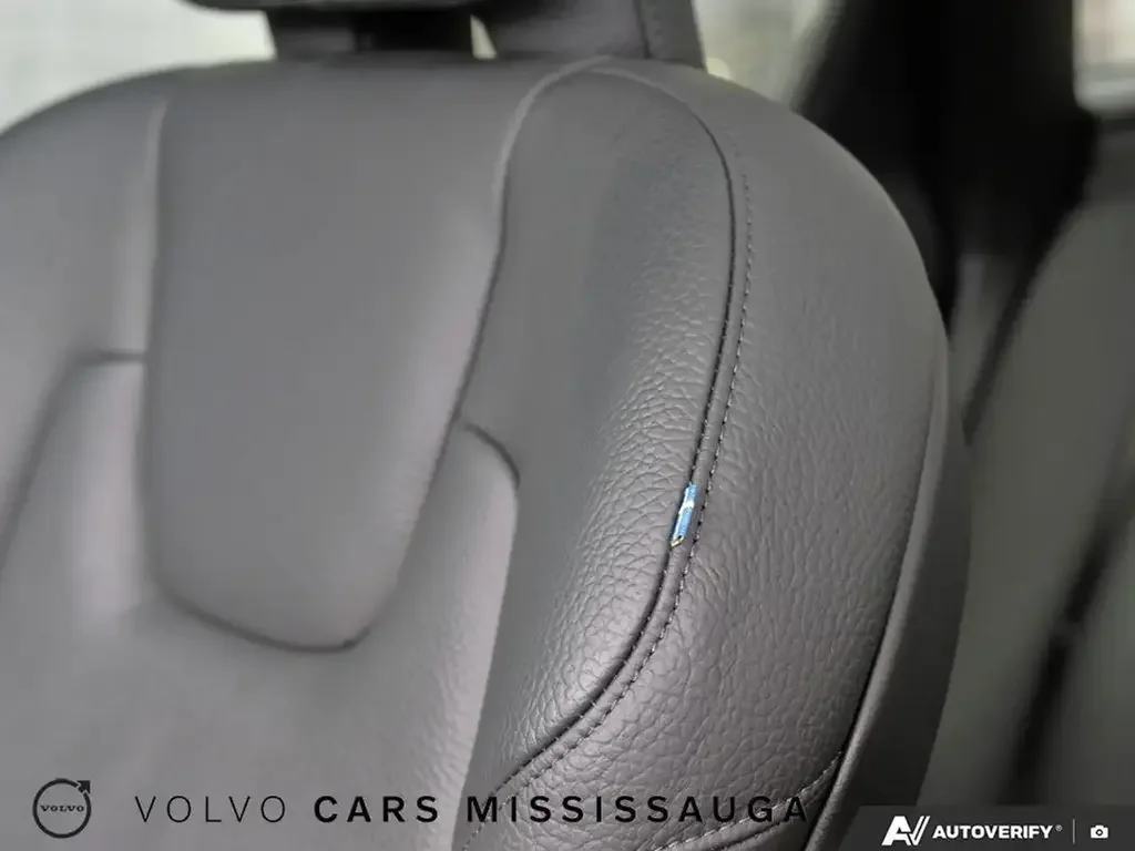 Volvo XC60 снимка Volvo XC60
