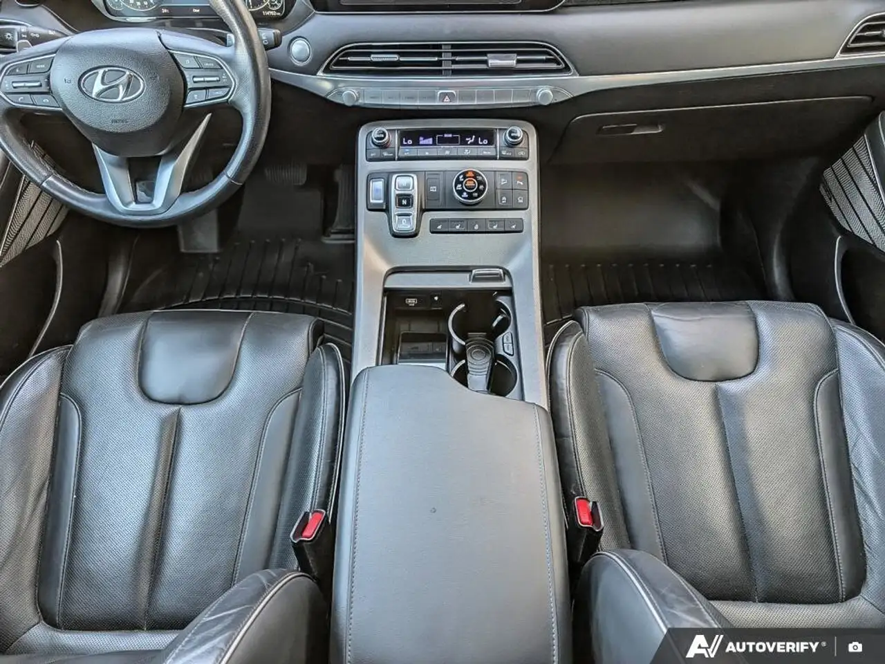 Hyundai PALISADE снимка Hyundai PALISADE