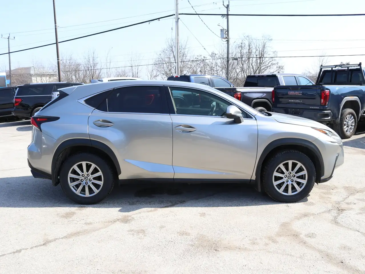 Lexus NX снимка Lexus NX