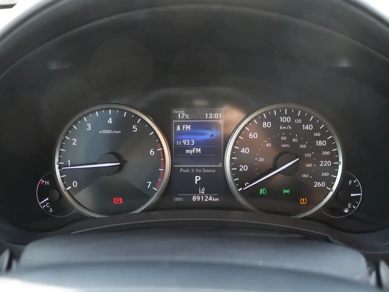 Lexus NX снимка Lexus NX