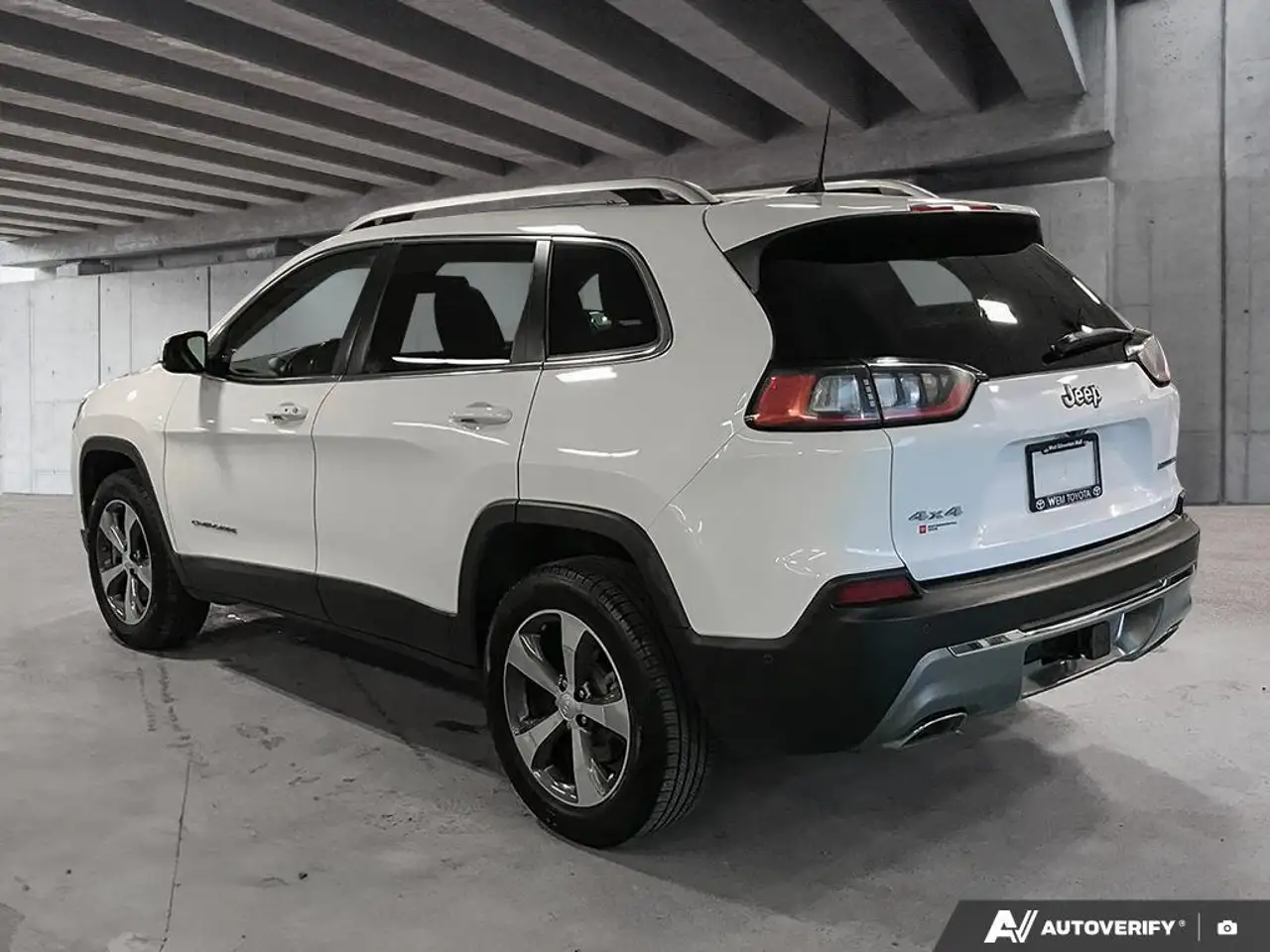 Jeep Cherokee fotografie Jeep Cherokee