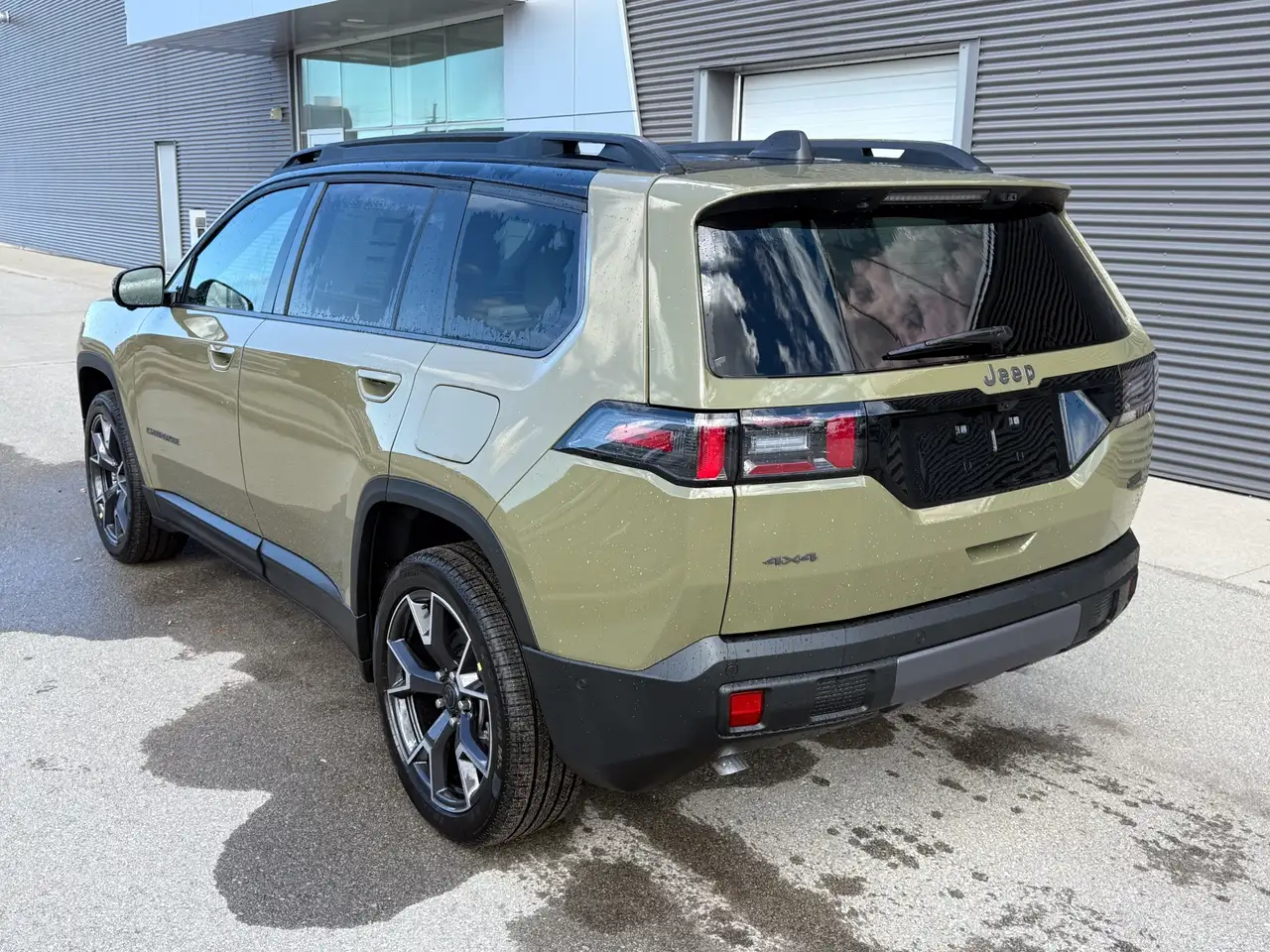 Jeep Cherokee снимка Jeep Cherokee