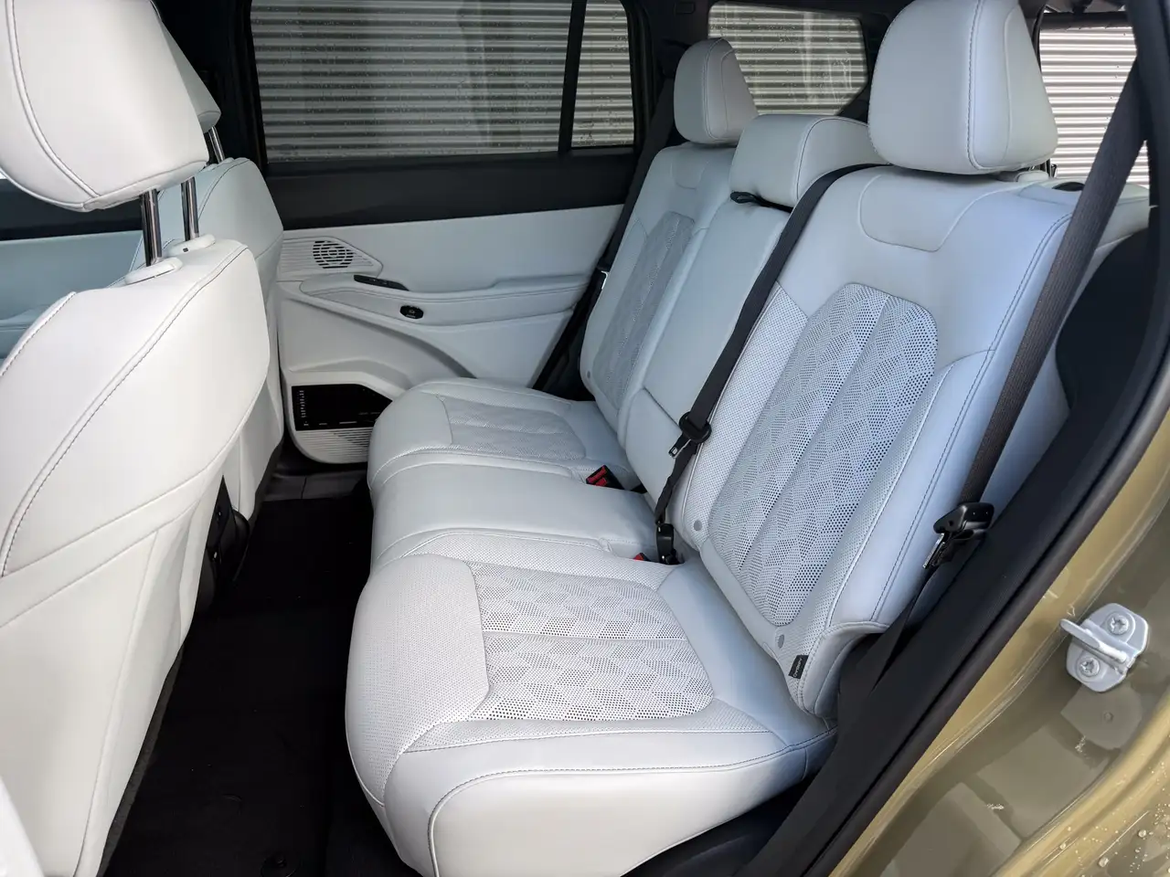 Jeep Cherokee снимка Jeep Cherokee