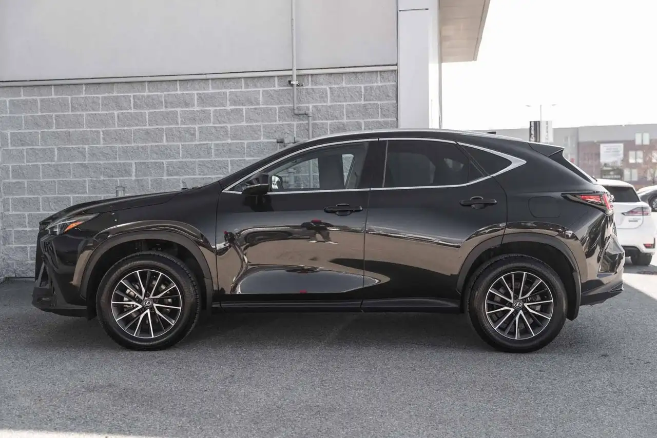 Lexus NX снимка Lexus NX