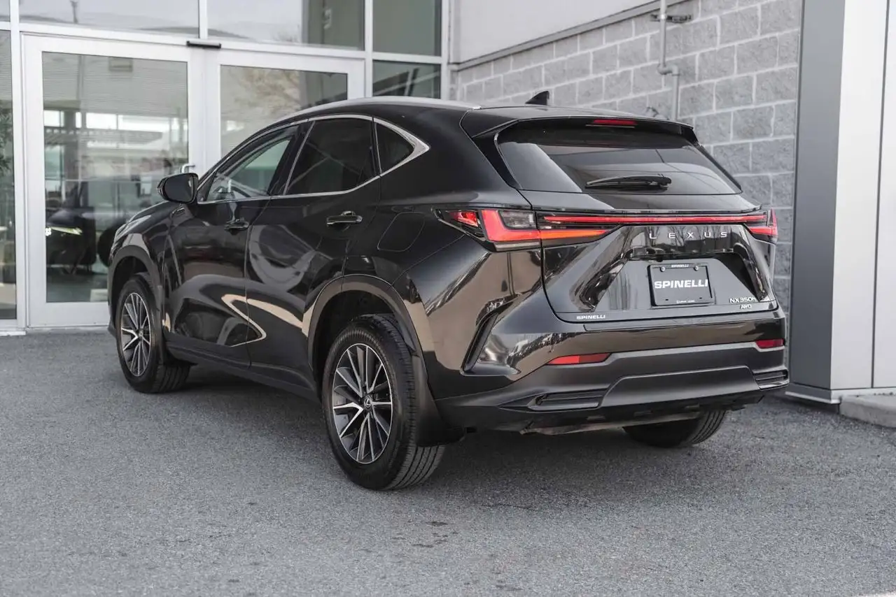 Lexus NX снимка Lexus NX