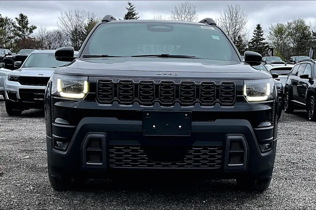 Jeep Cherokee photo Jeep Cherokee