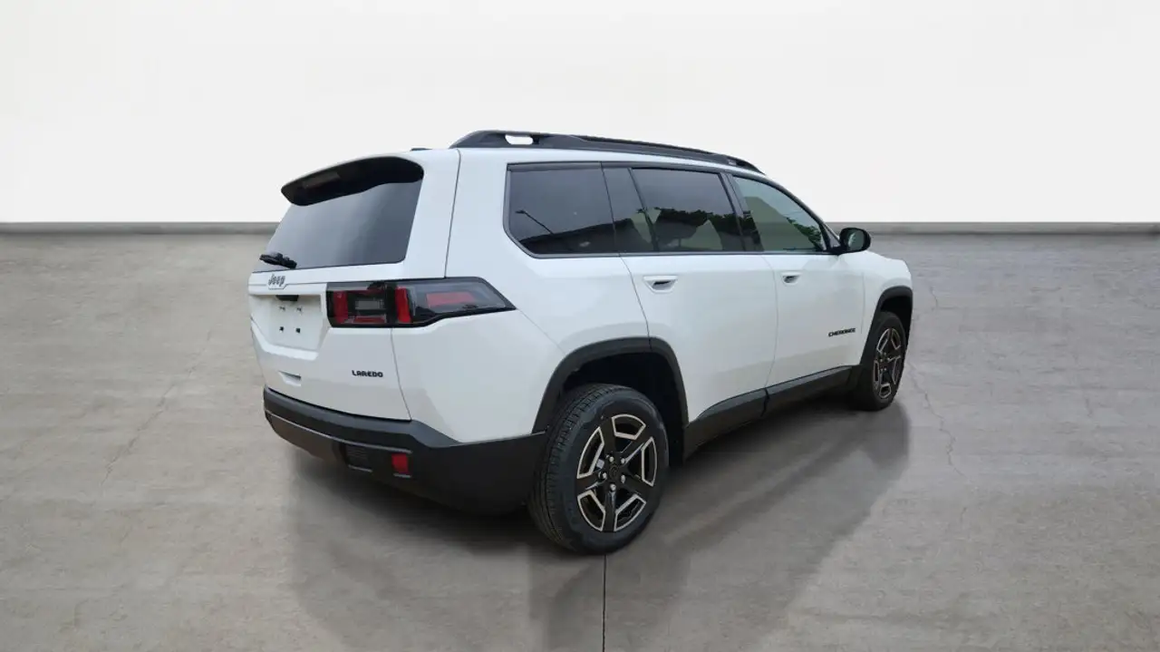 Jeep Cherokee снимка Jeep Cherokee