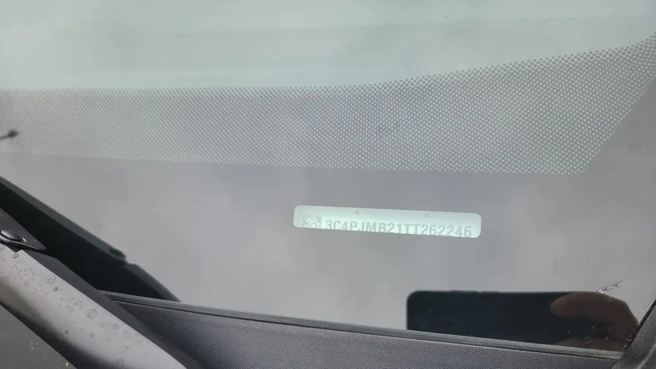 Jeep Cherokee снимка Jeep Cherokee