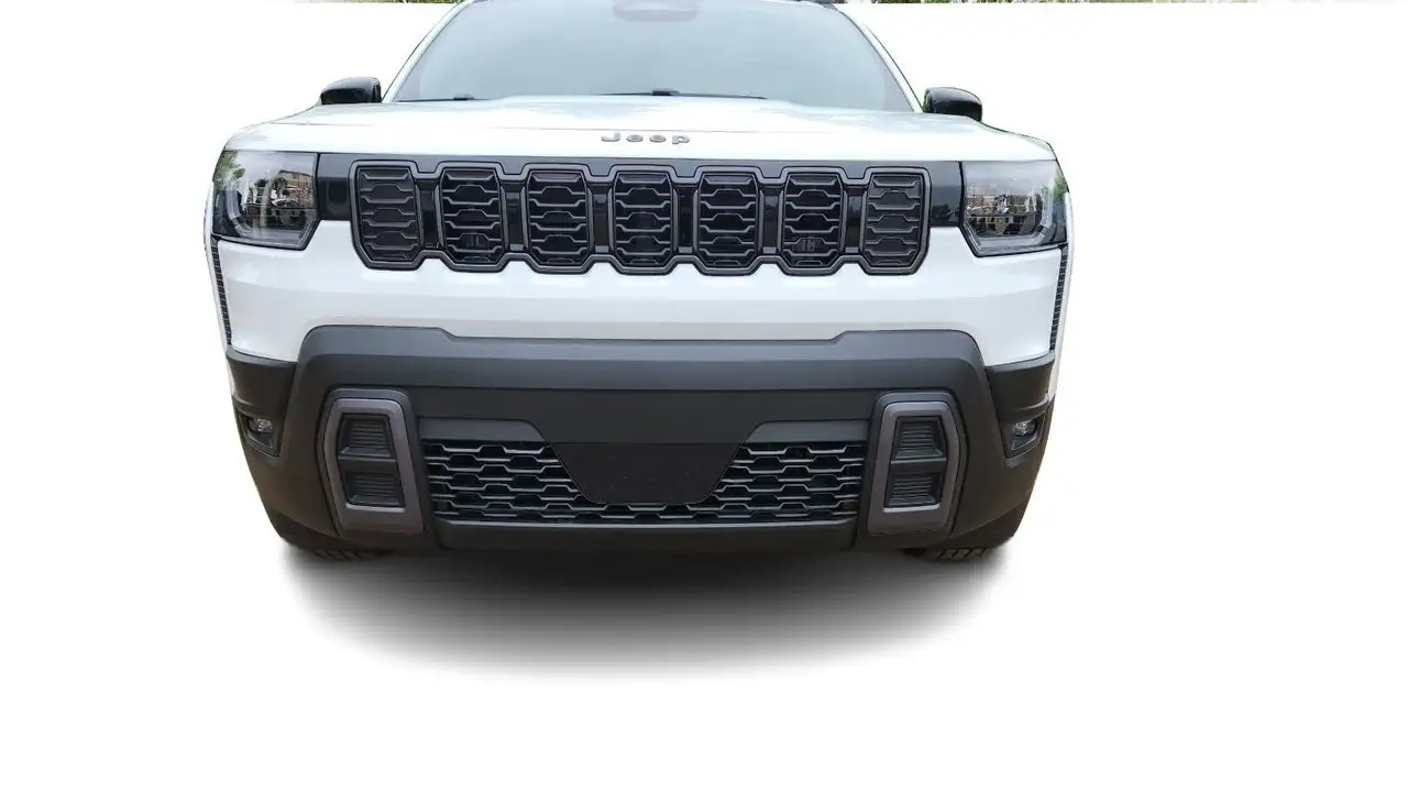 Jeep Cherokee снимка Jeep Cherokee