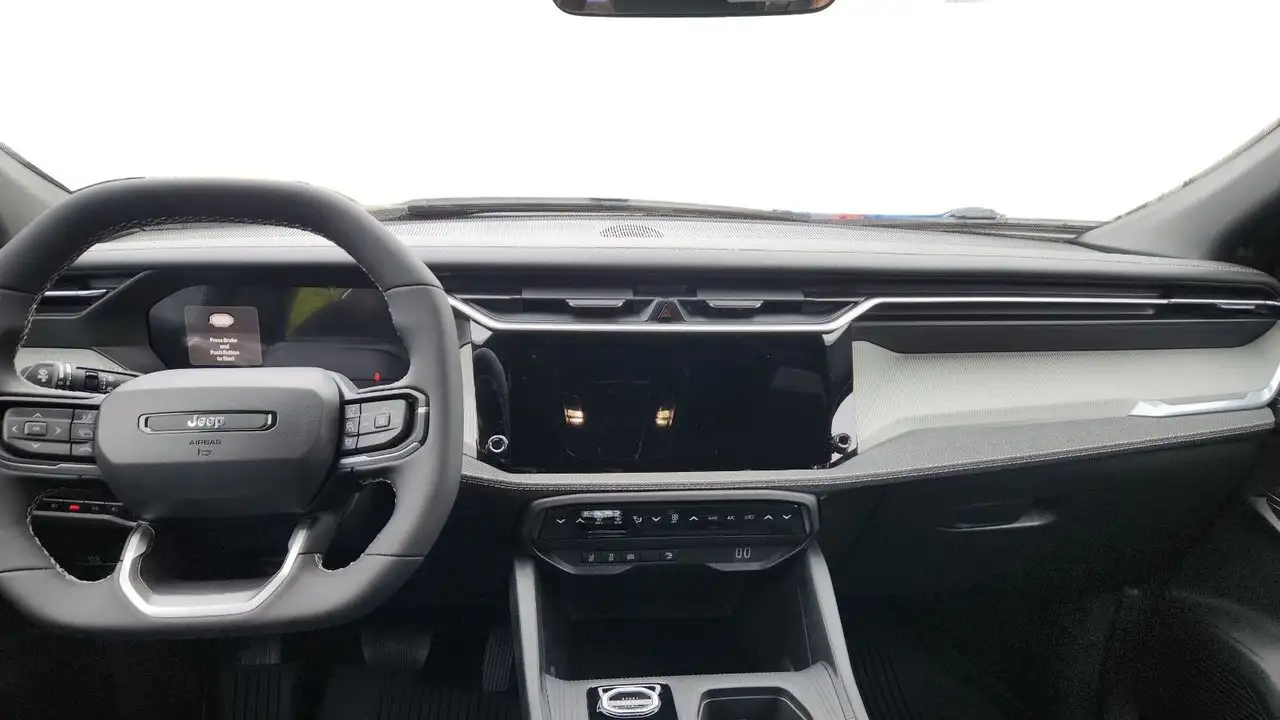 Jeep Cherokee снимка Jeep Cherokee