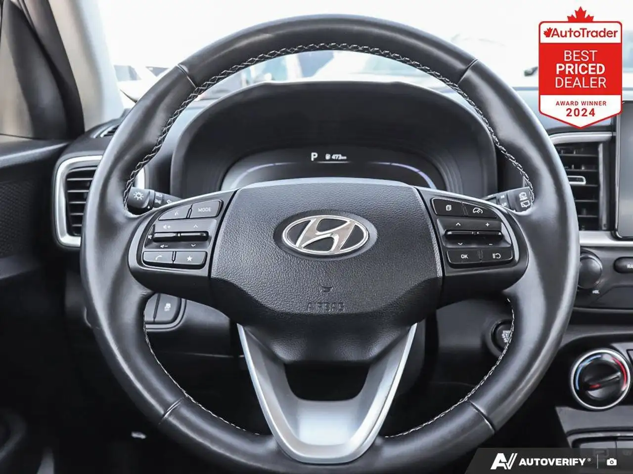 Hyundai Venue снимка Hyundai Venue
