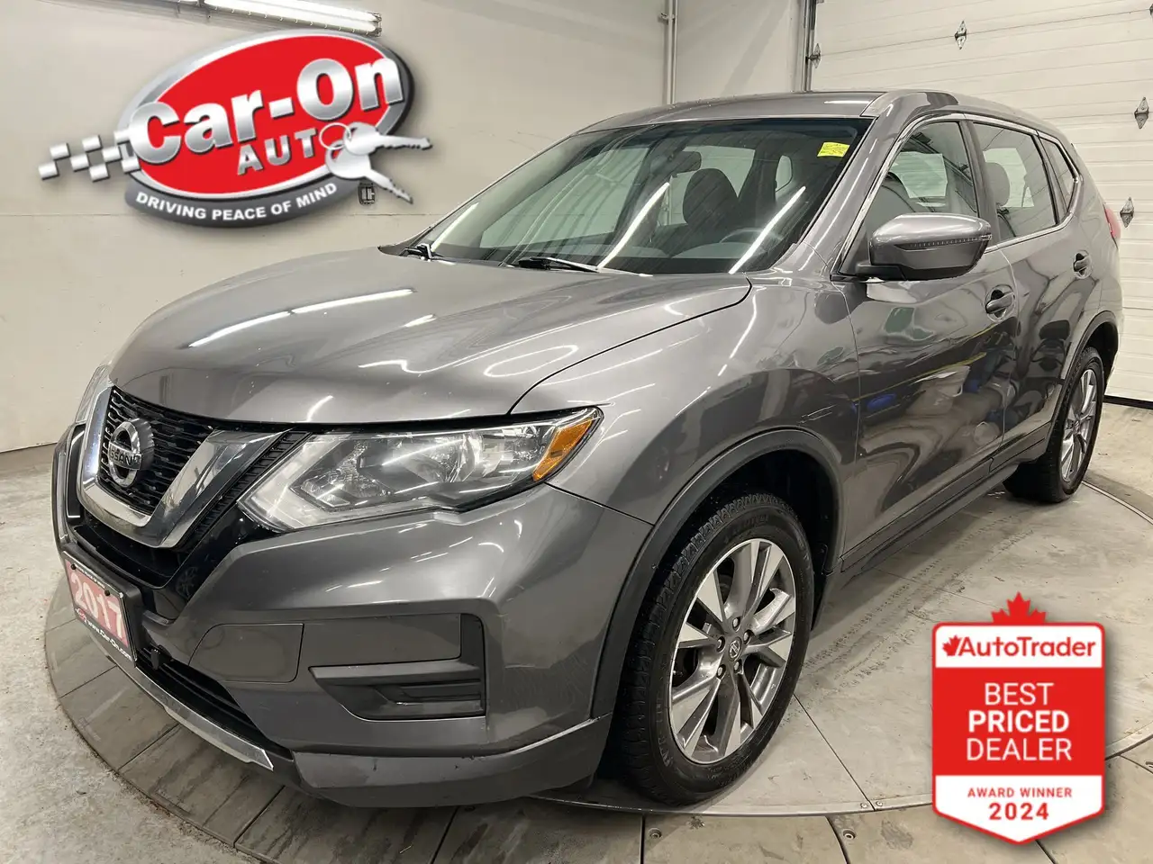 Nissan Rogue photo Nissan Rogue