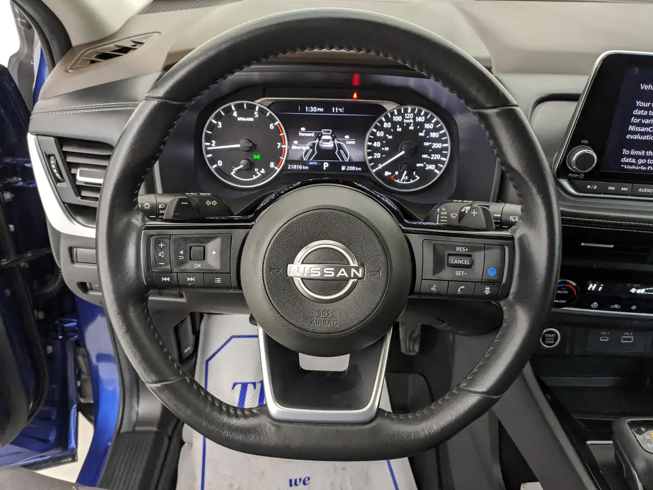 Nissan Rogue снимка Nissan Rogue