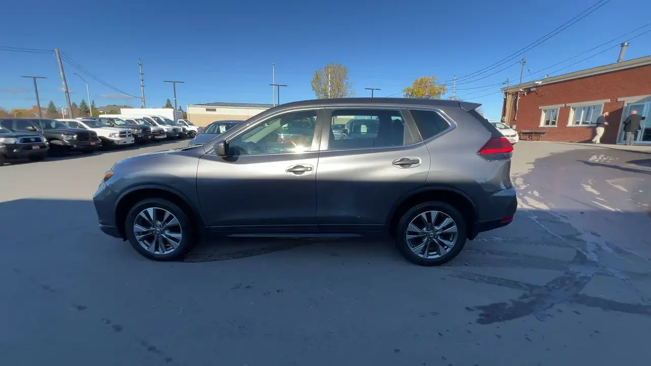 Nissan Rogue photo Nissan Rogue