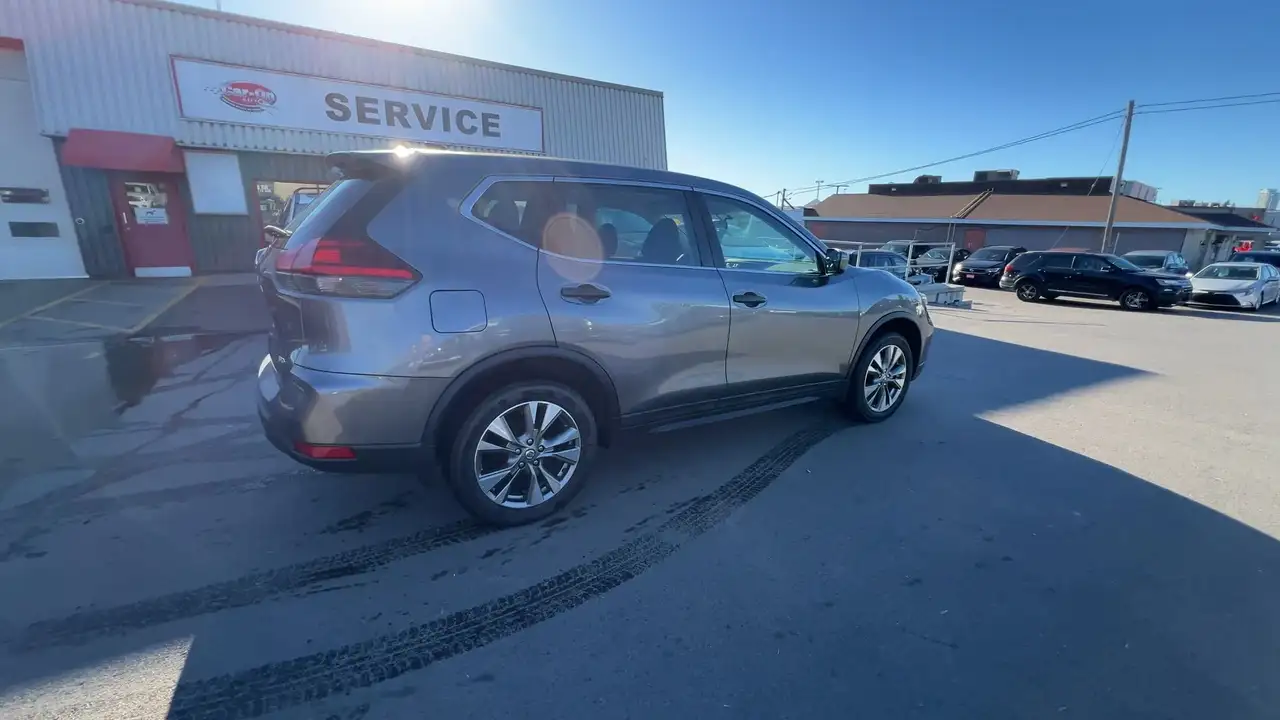 Nissan Rogue photo Nissan Rogue
