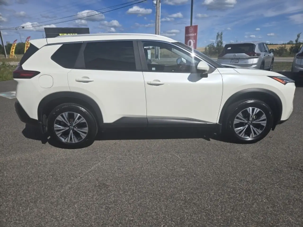 Nissan Rogue photo Nissan Rogue