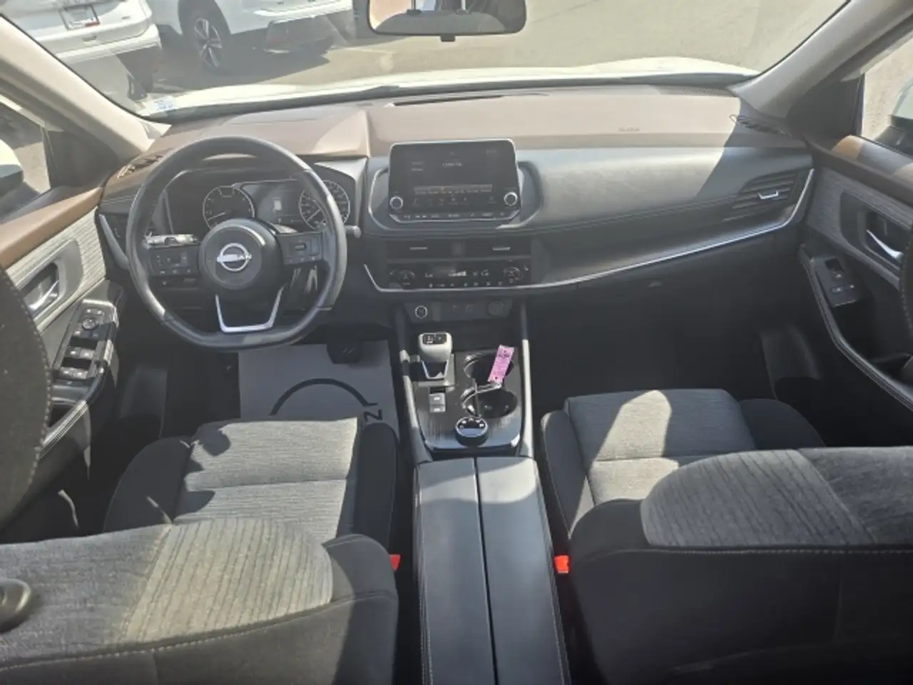 Nissan Rogue photo Nissan Rogue