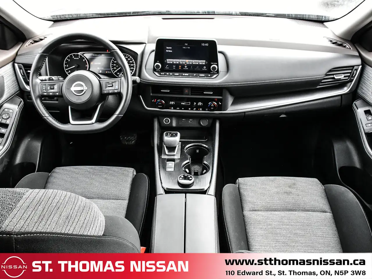 Nissan Rogue photo Nissan Rogue