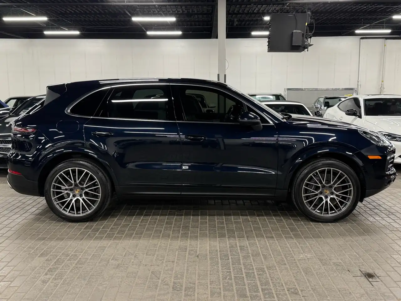 Porsche Cayenne photo Porsche Cayenne