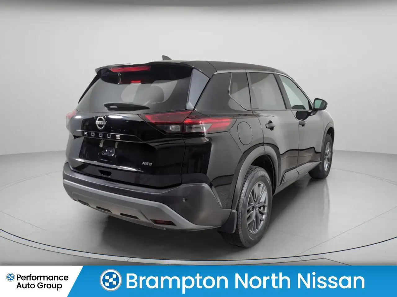 Nissan Rogue fotografie Nissan Rogue