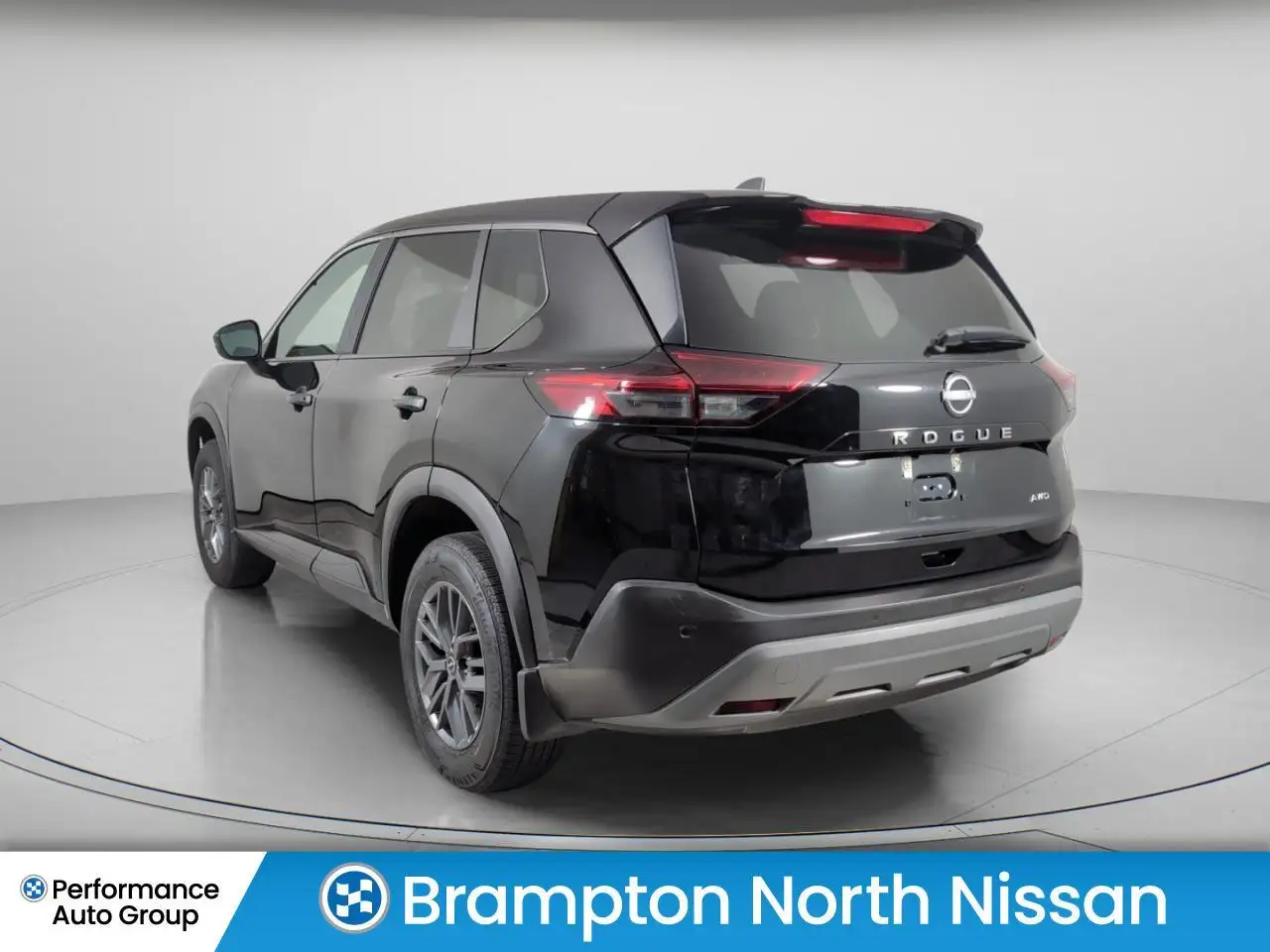 Nissan Rogue fotografie Nissan Rogue