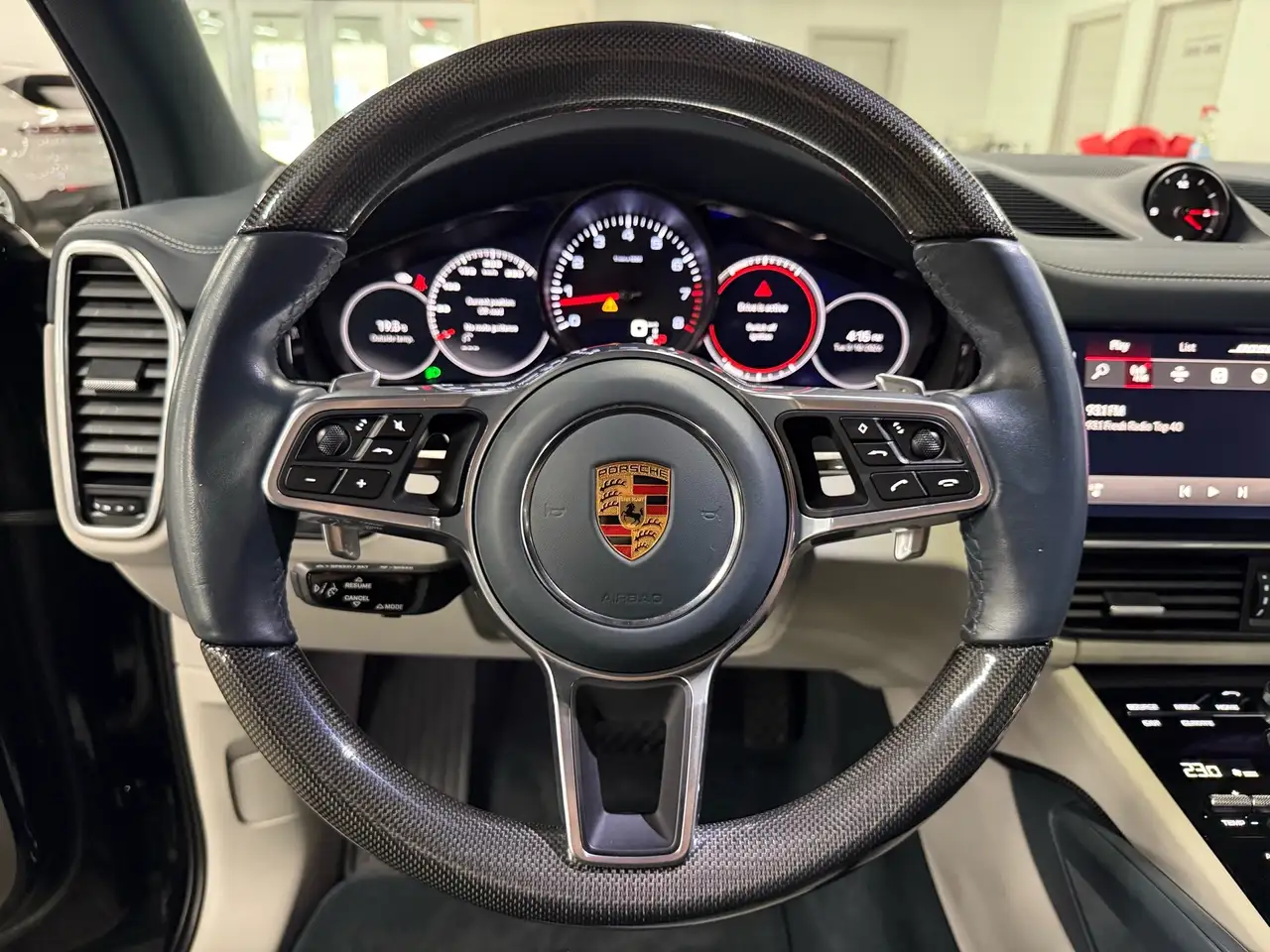 Porsche Cayenne photo Porsche Cayenne