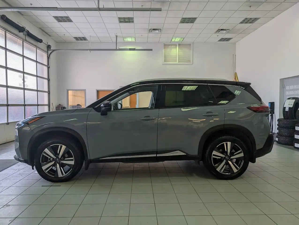 Nissan Rogue снимка Nissan Rogue