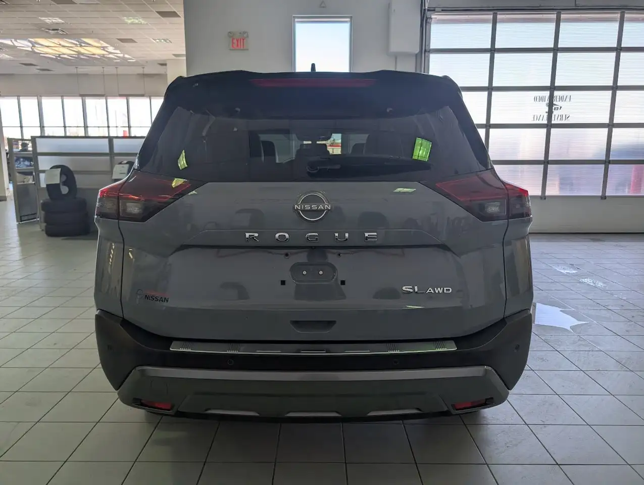 Nissan Rogue снимка Nissan Rogue