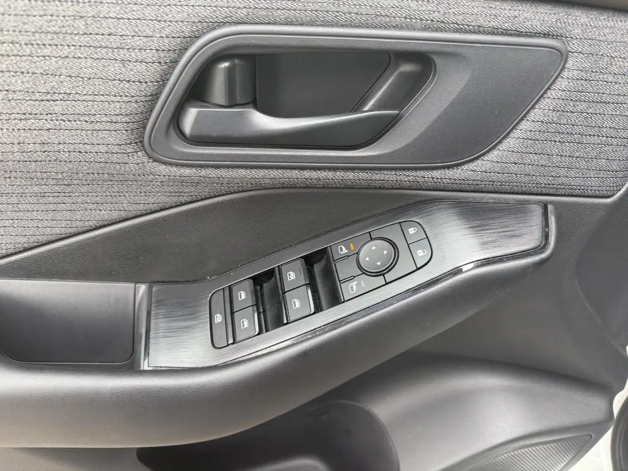 Nissan Rogue photo Nissan Rogue