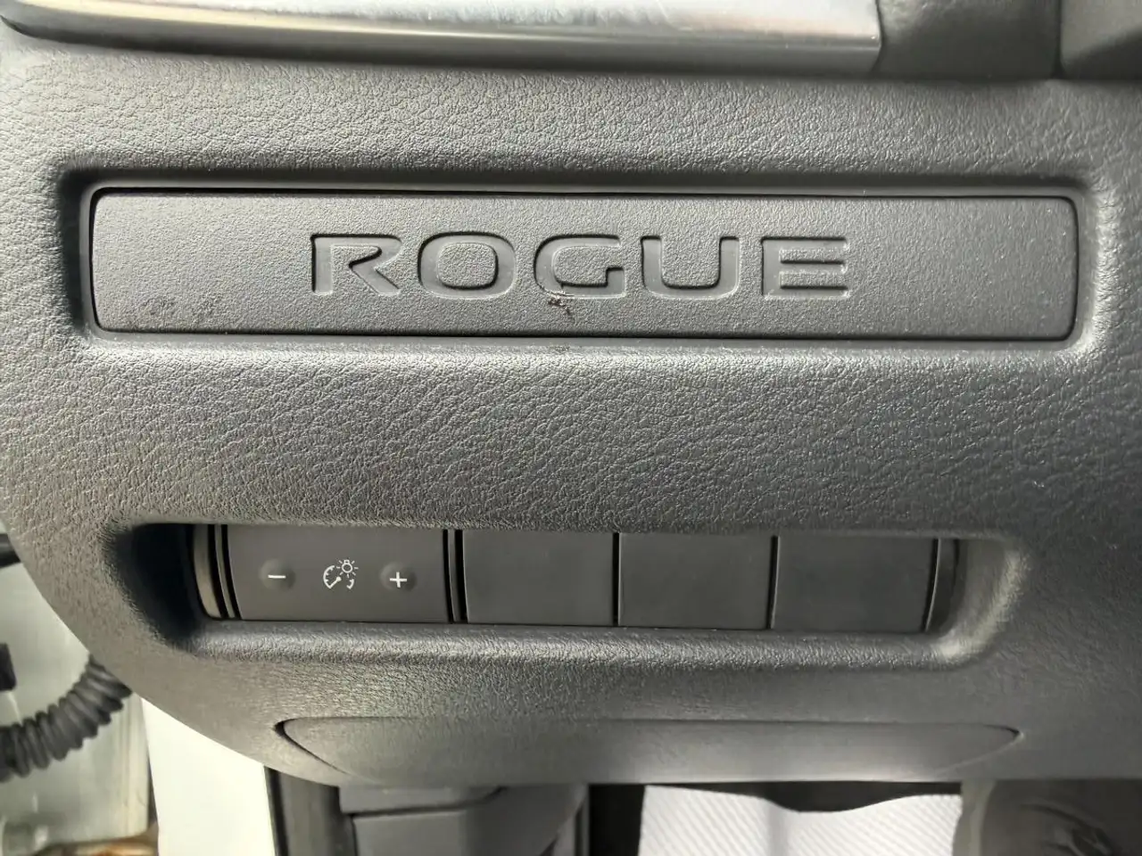 Nissan Rogue photo Nissan Rogue