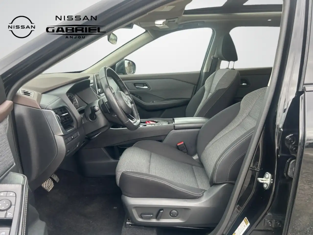 Nissan Rogue photo Nissan Rogue