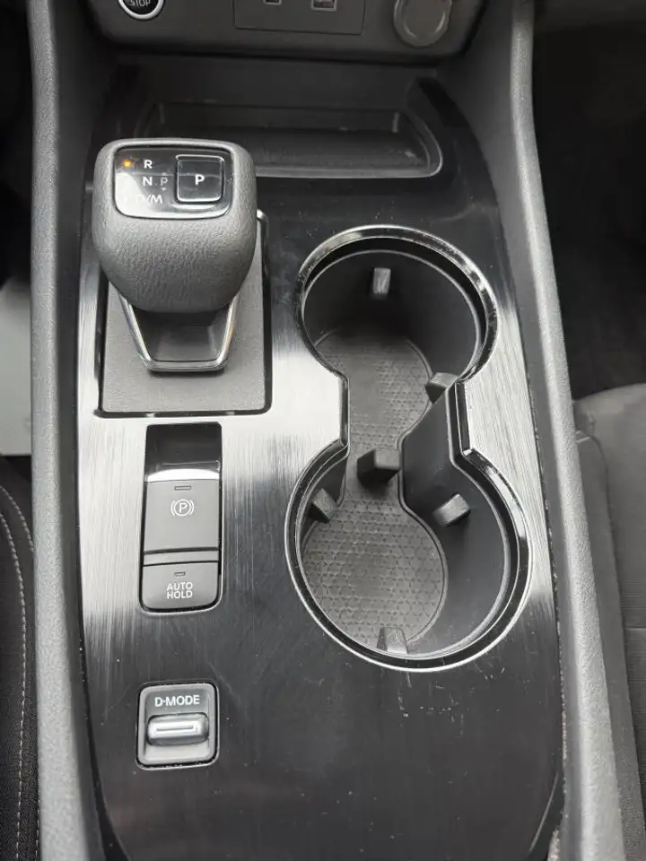 Nissan Rogue photo Nissan Rogue