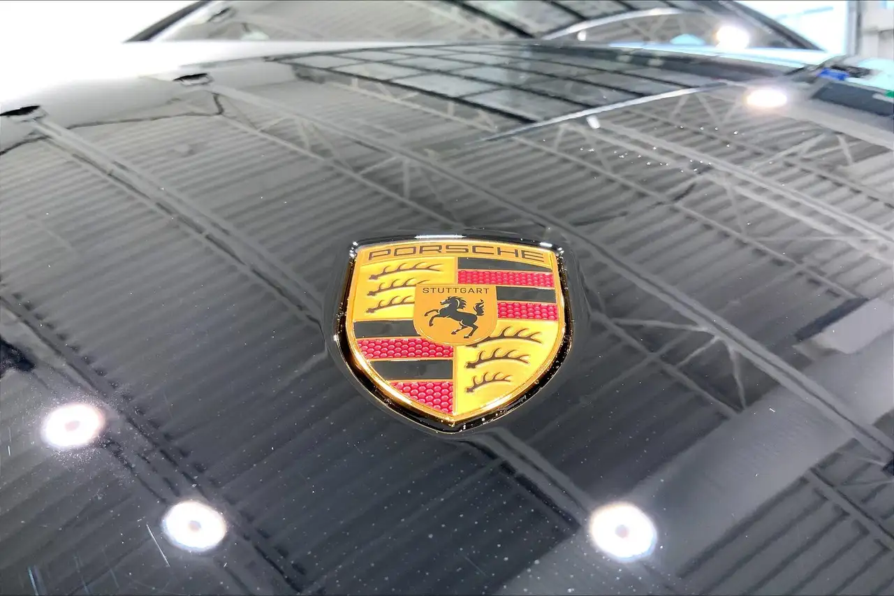 Porsche Macan снимка Porsche Macan