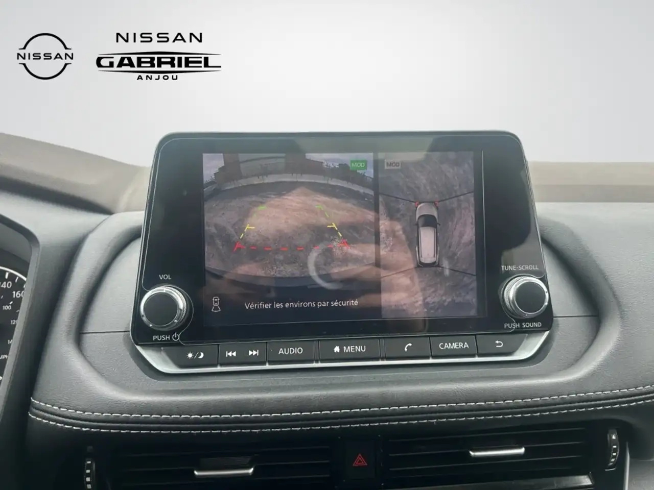 Nissan Rogue photo Nissan Rogue
