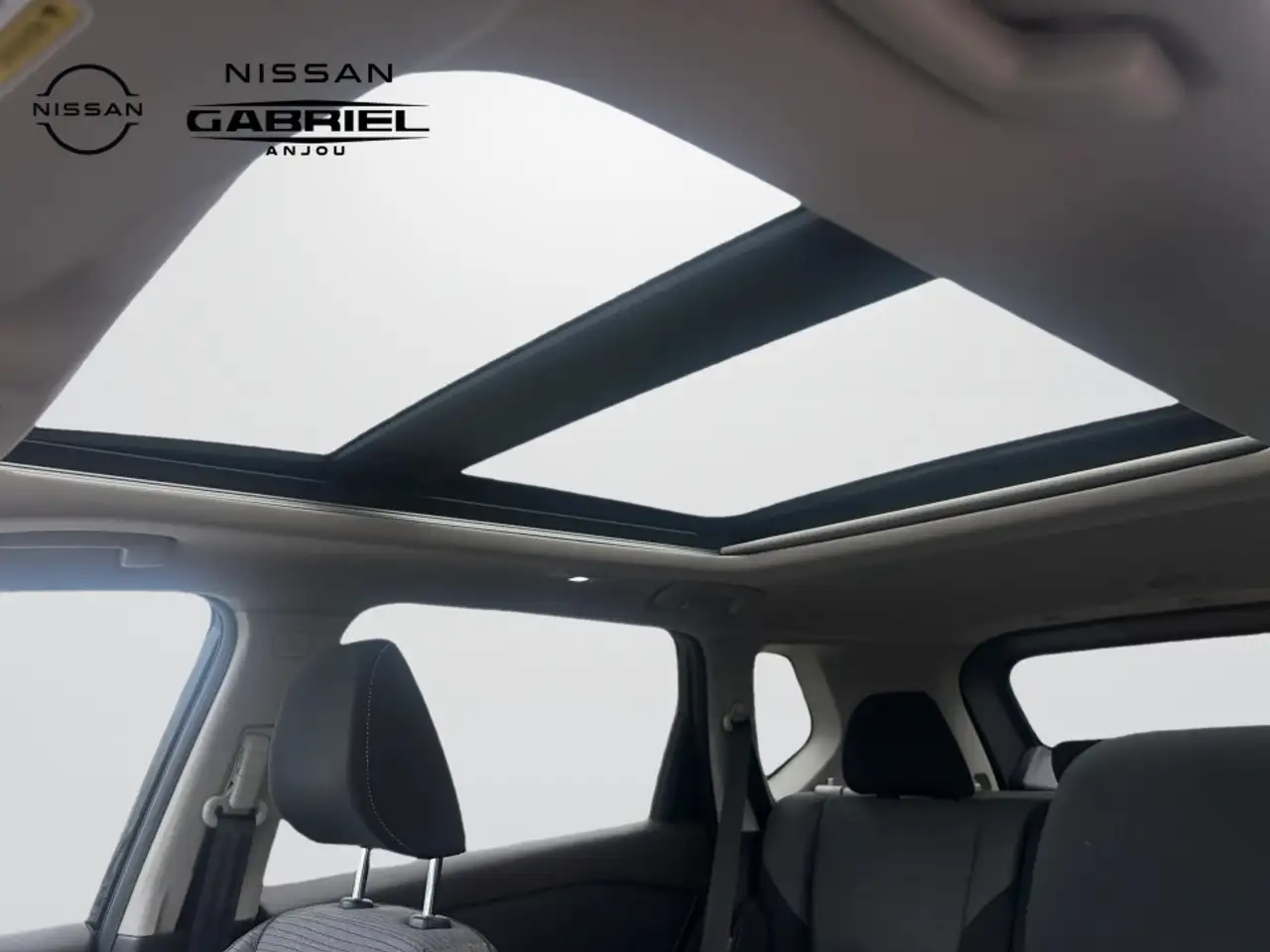 Nissan Rogue photo Nissan Rogue