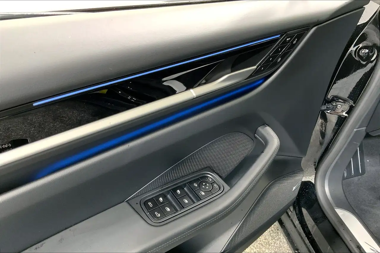 Porsche Macan снимка Porsche Macan