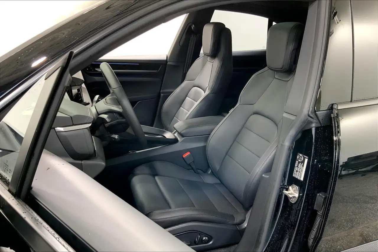 Porsche Macan снимка Porsche Macan