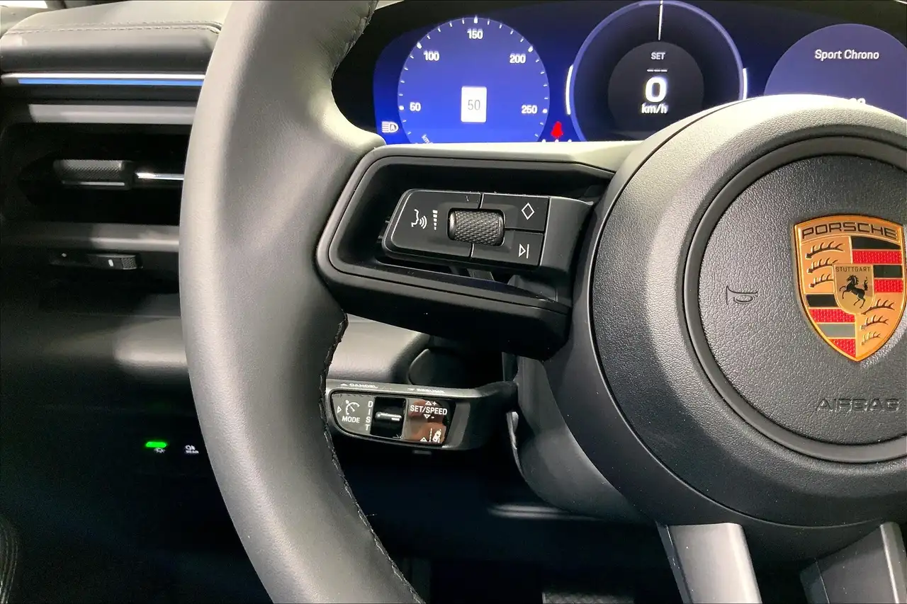 Porsche Macan снимка Porsche Macan