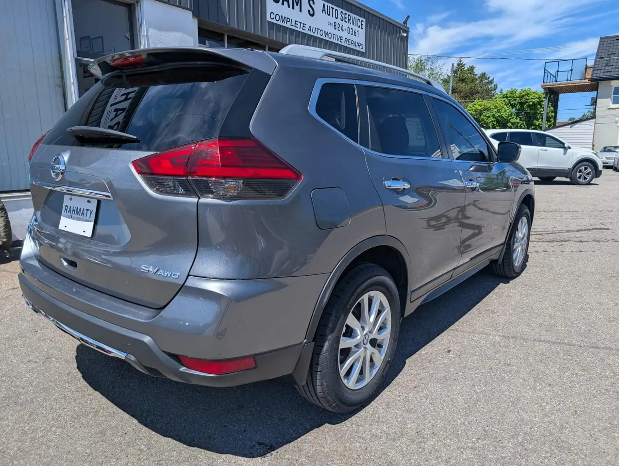Nissan Rogue снимка Nissan Rogue