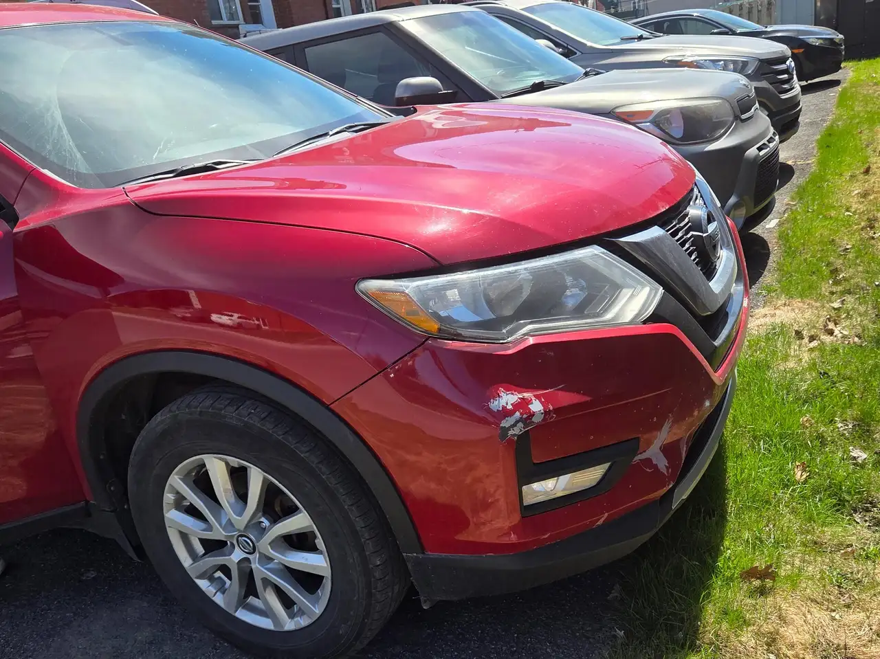 Nissan Rogue снимка Nissan Rogue