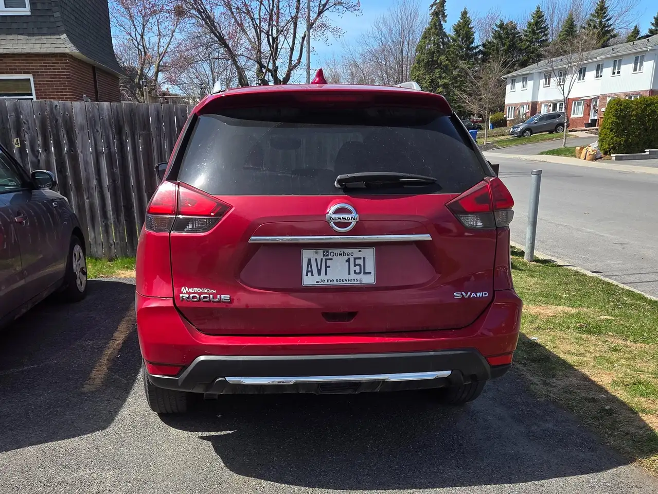 Nissan Rogue снимка Nissan Rogue
