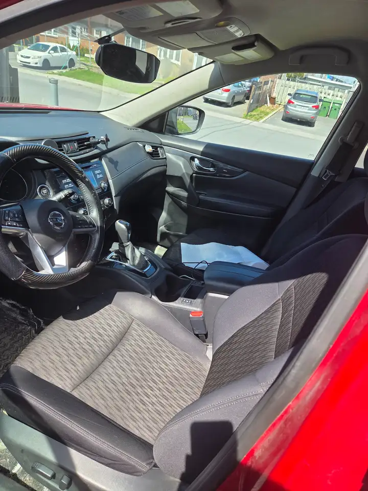Nissan Rogue снимка Nissan Rogue