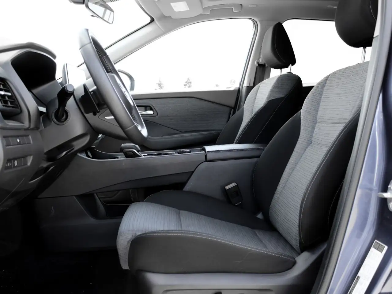 Nissan Rogue fotografie Nissan Rogue