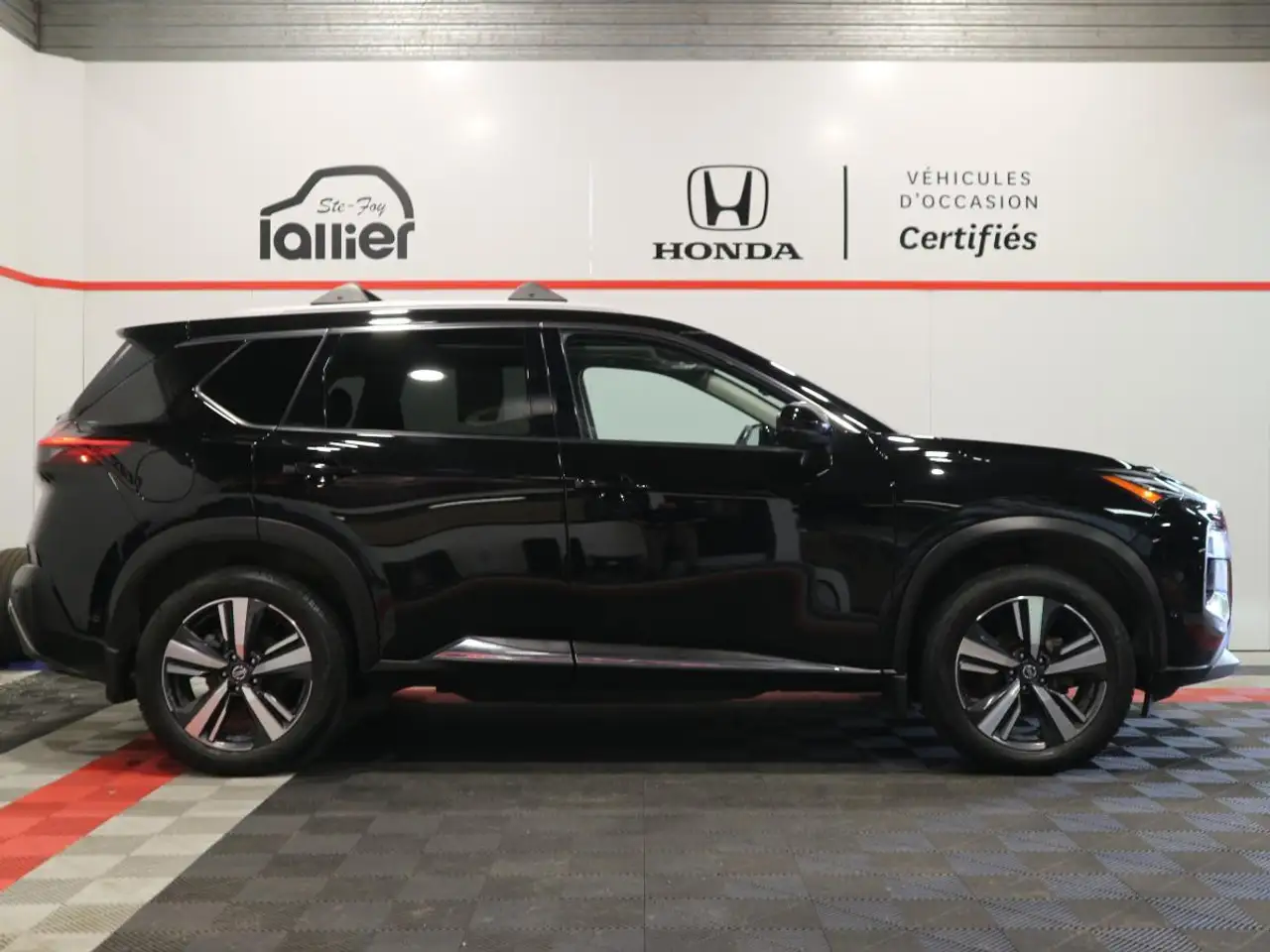Nissan Rogue photo Nissan Rogue