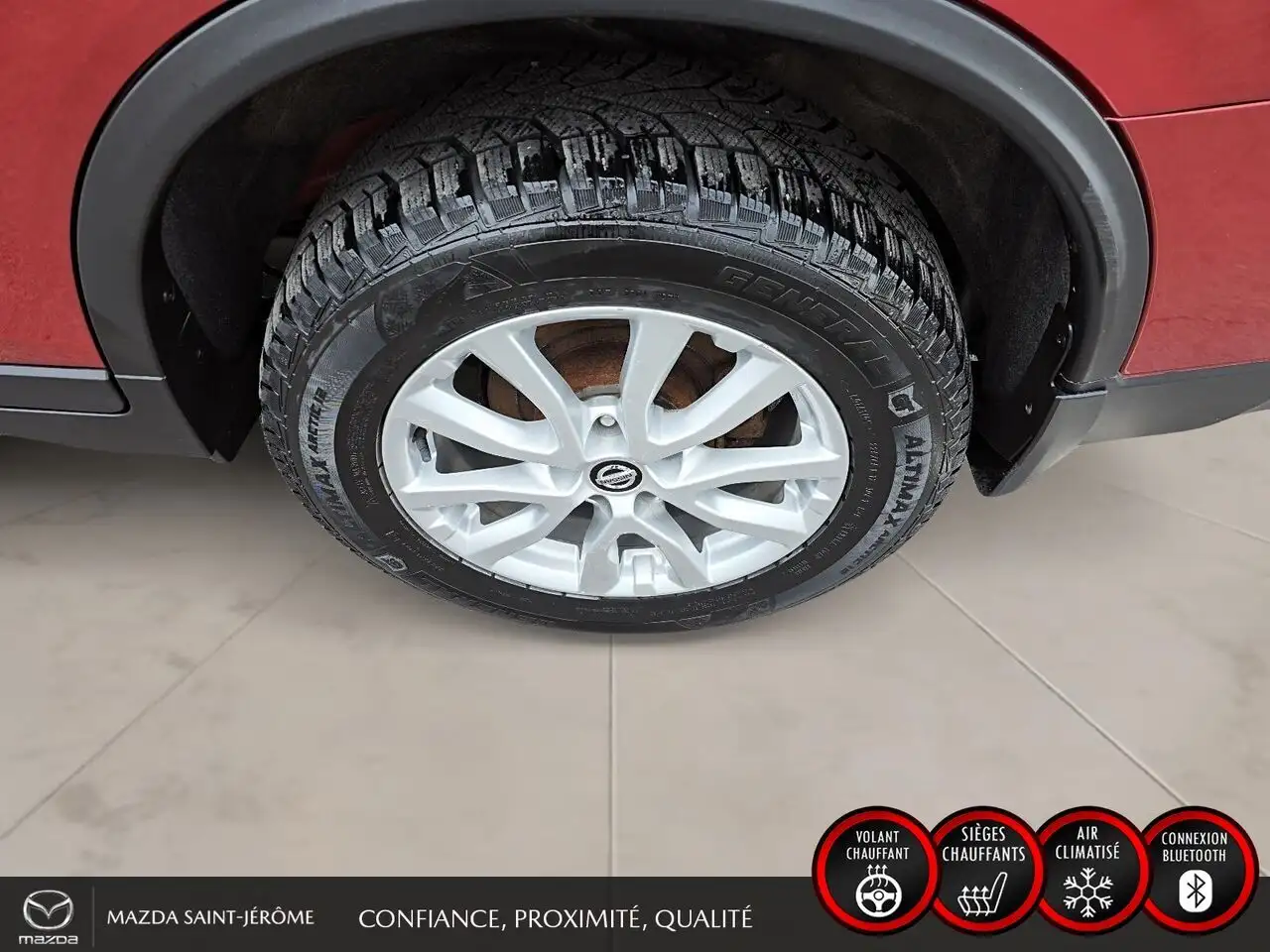 Nissan Rogue снимка Nissan Rogue