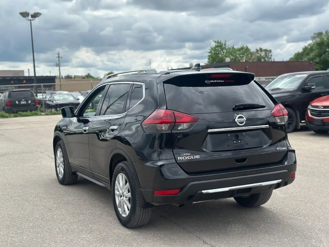 Nissan Rogue fotografie Nissan Rogue
