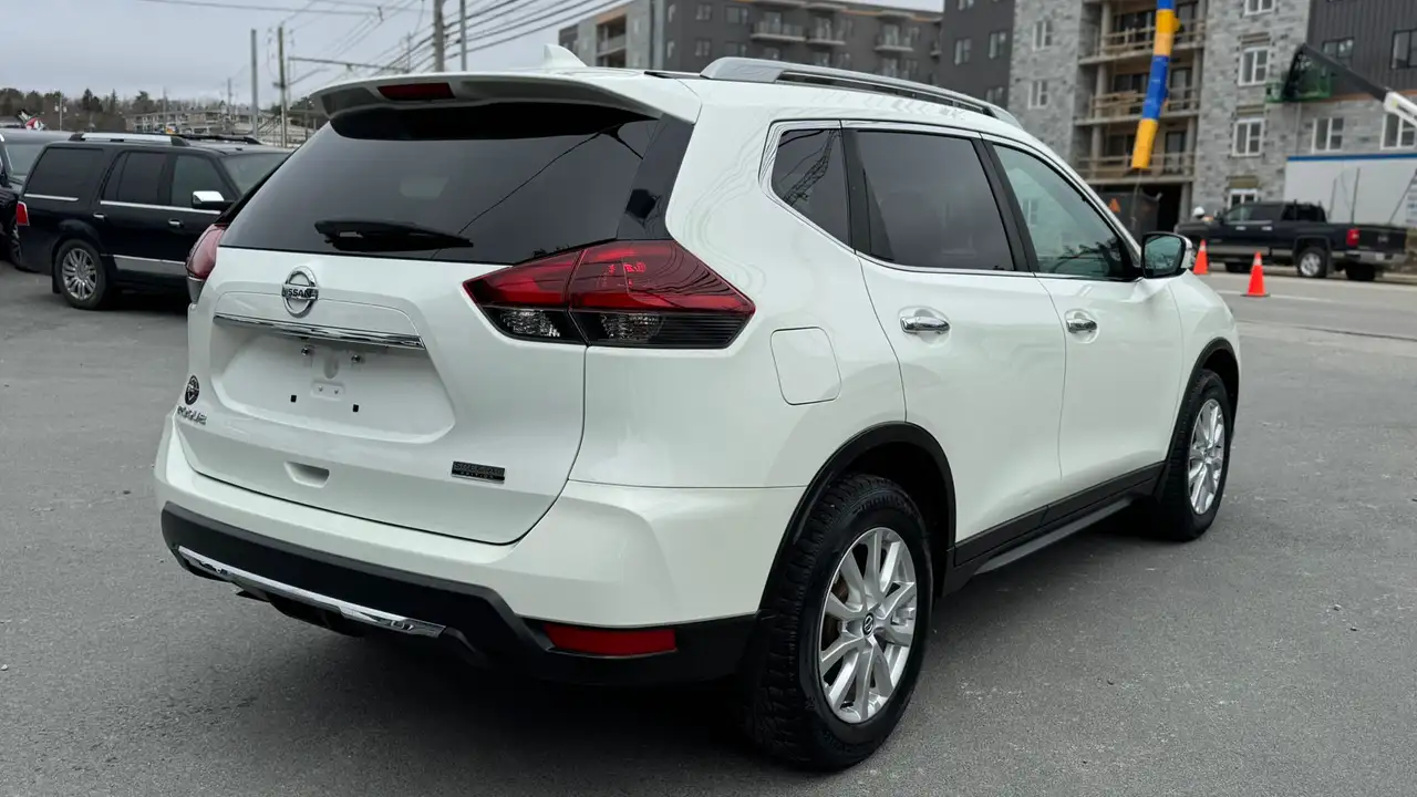 Nissan Rogue fotografie Nissan Rogue