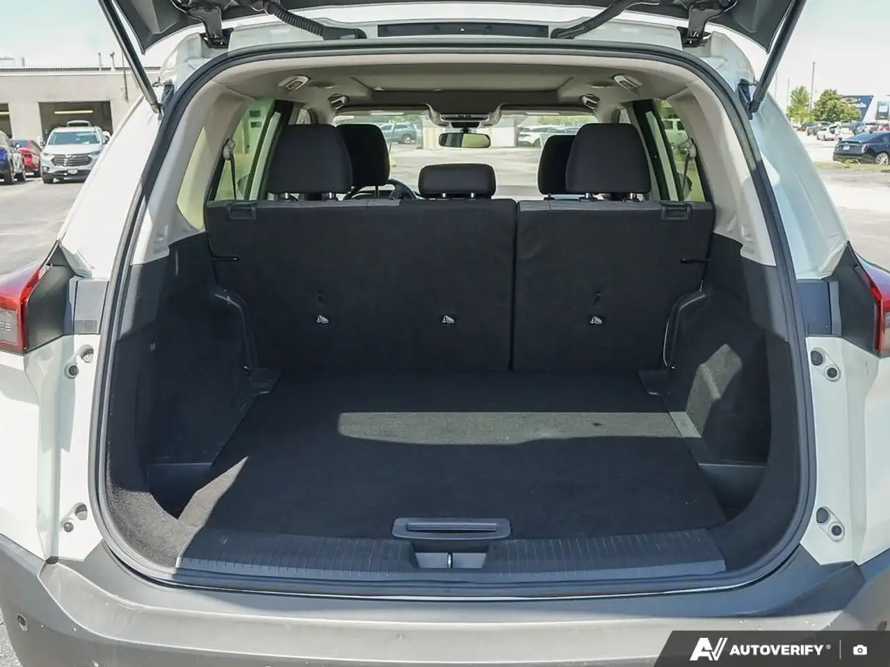 Nissan Rogue photo Nissan Rogue